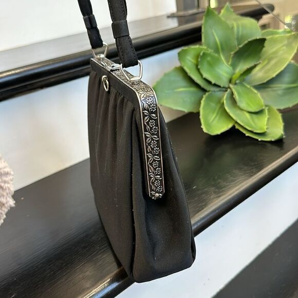 L and M vintage-look like new evening bag satchel purse black silver canvas - Picture 6 of 12